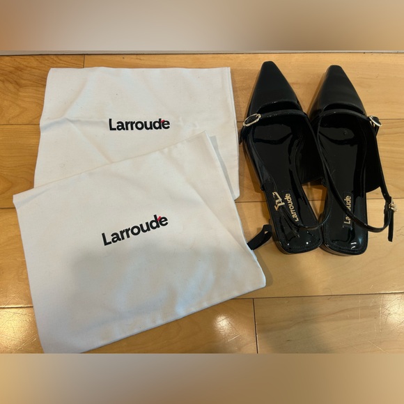 Larroude Ines Flat in Black Patent (Size 8) - Picture 11 of 11